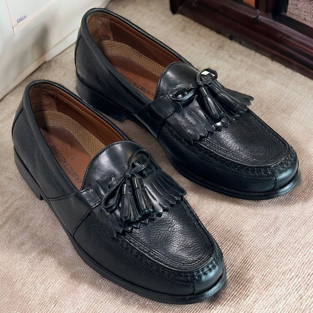 Johnston & Murphy Kiltie Tassel Loafers Moc Toe Mens Size 9.5M